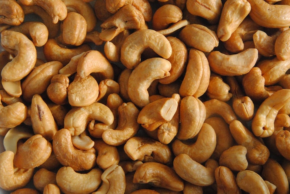 Cashews Are Healthy Nuts 2