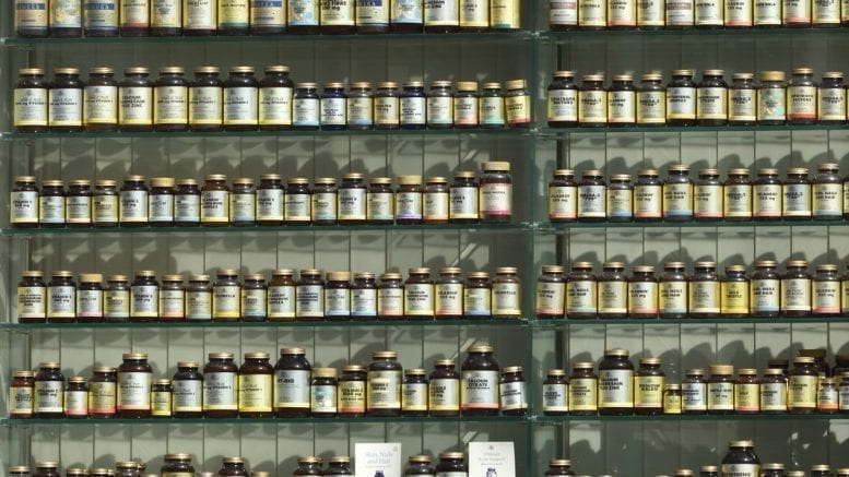 The Real Truth About Health Supplements 1